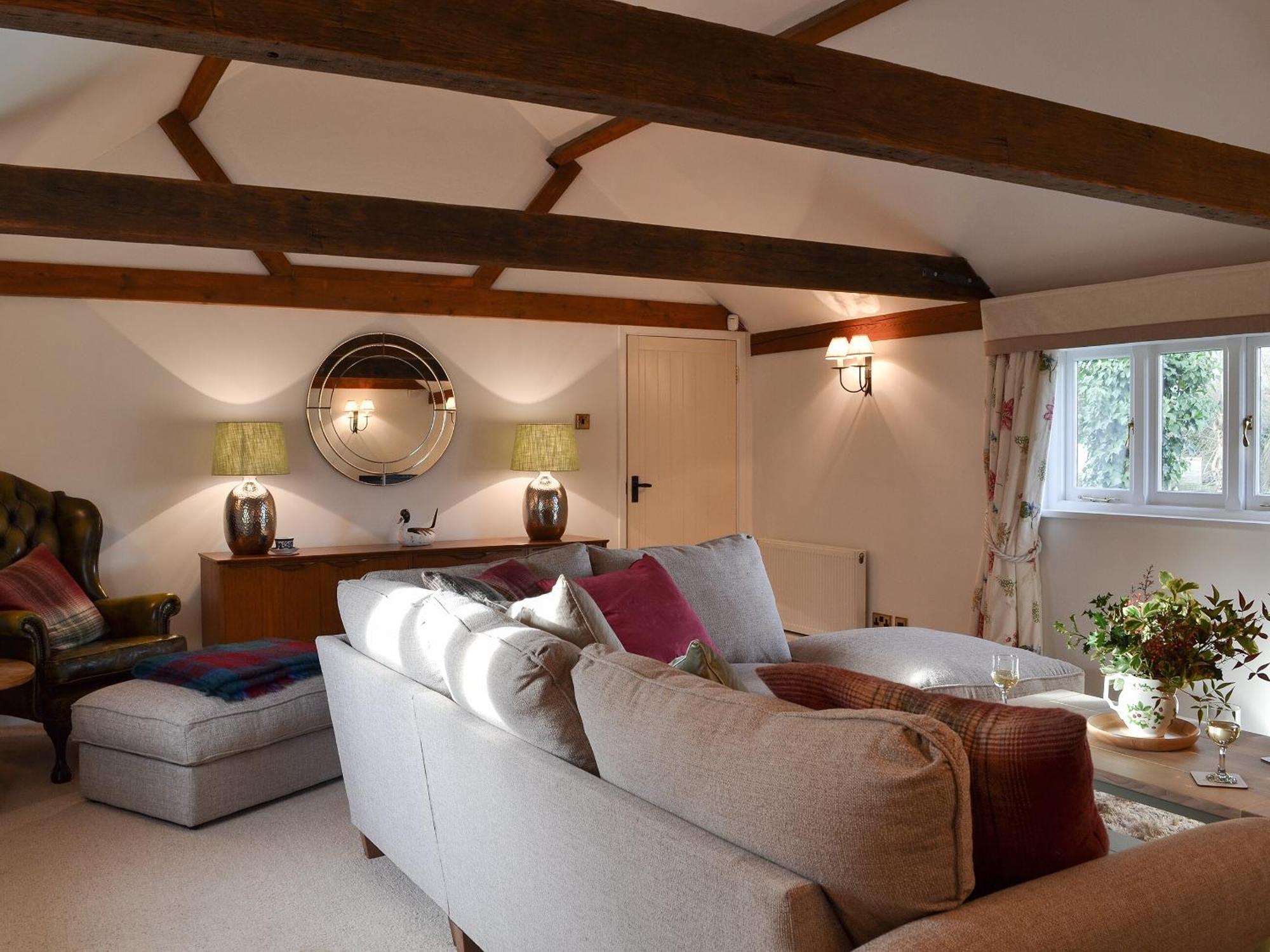 Maplehurst Barn Stables Staplehurst المظهر الخارجي الصورة
